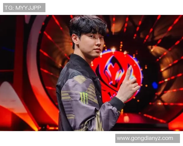 英雄联盟电竞十年历程回顾：从地方赛事到全球顶级盛典的辉煌之路